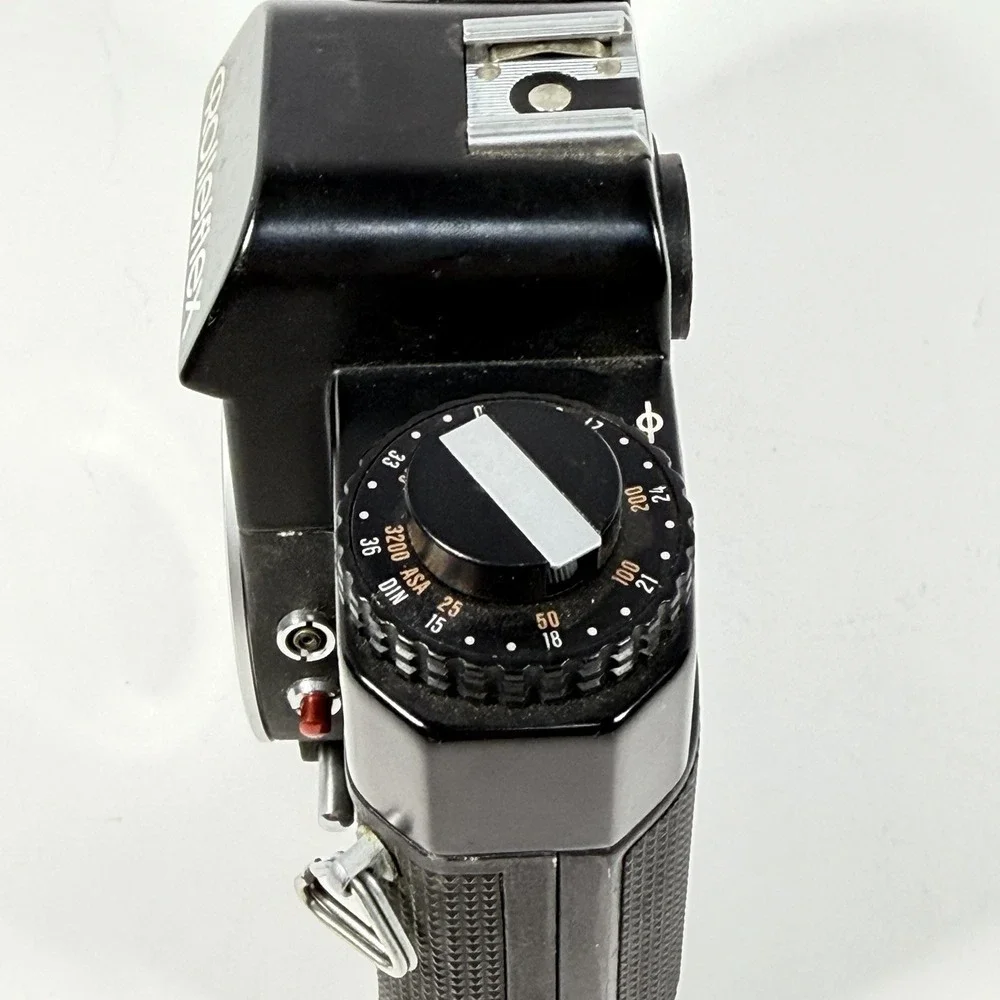 Rolleiflex SL35 M 35mm SLR Camera Body Only Made in Singapore Untested